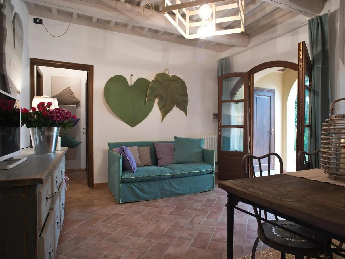 San Ruffino Apartments Lari