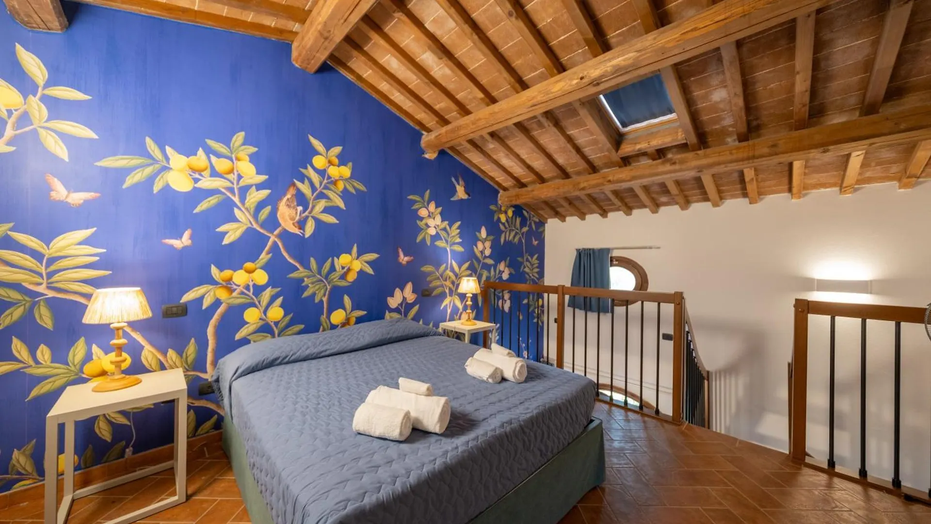 San Ruffino Apartments Lari Italie