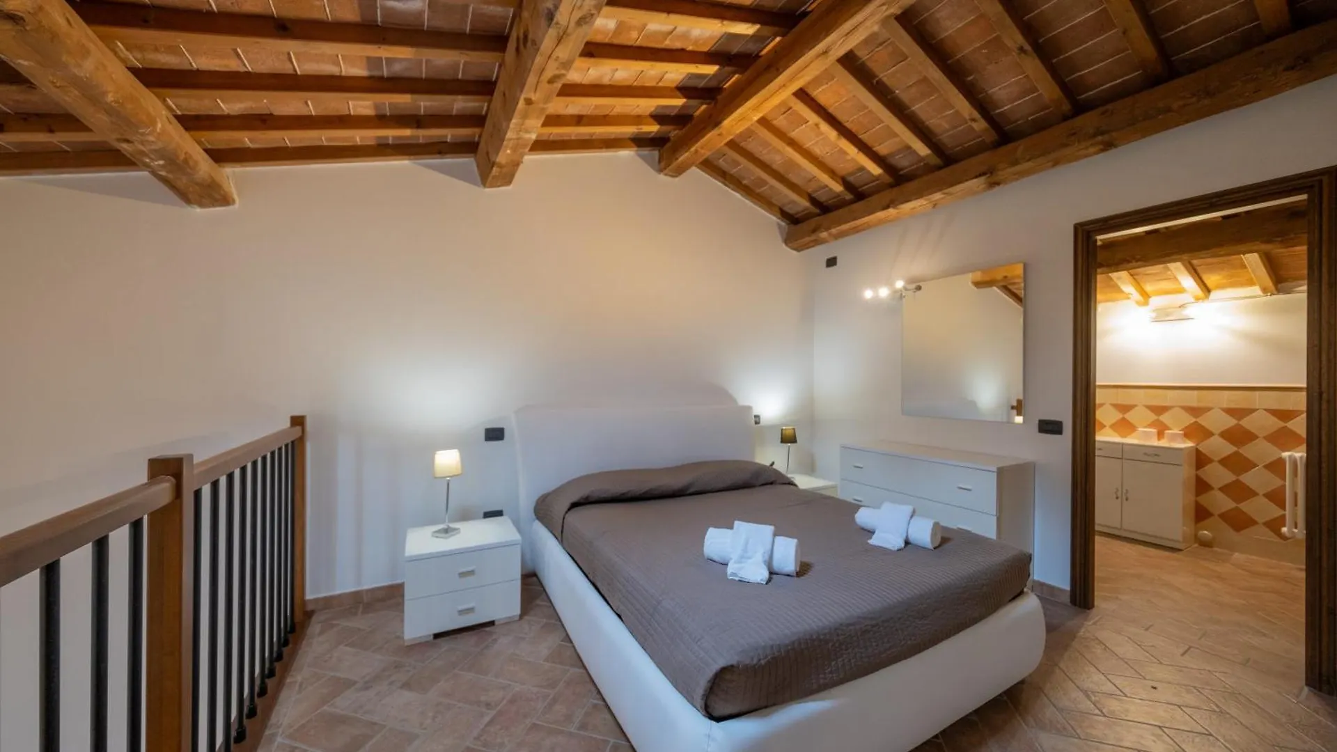 San Ruffino Apartments Lari