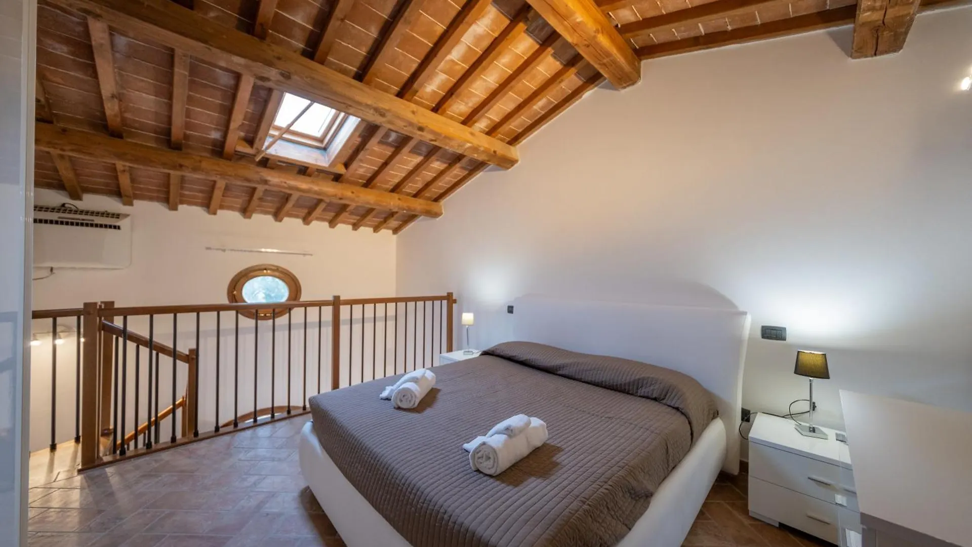 San Ruffino Apartments Lari