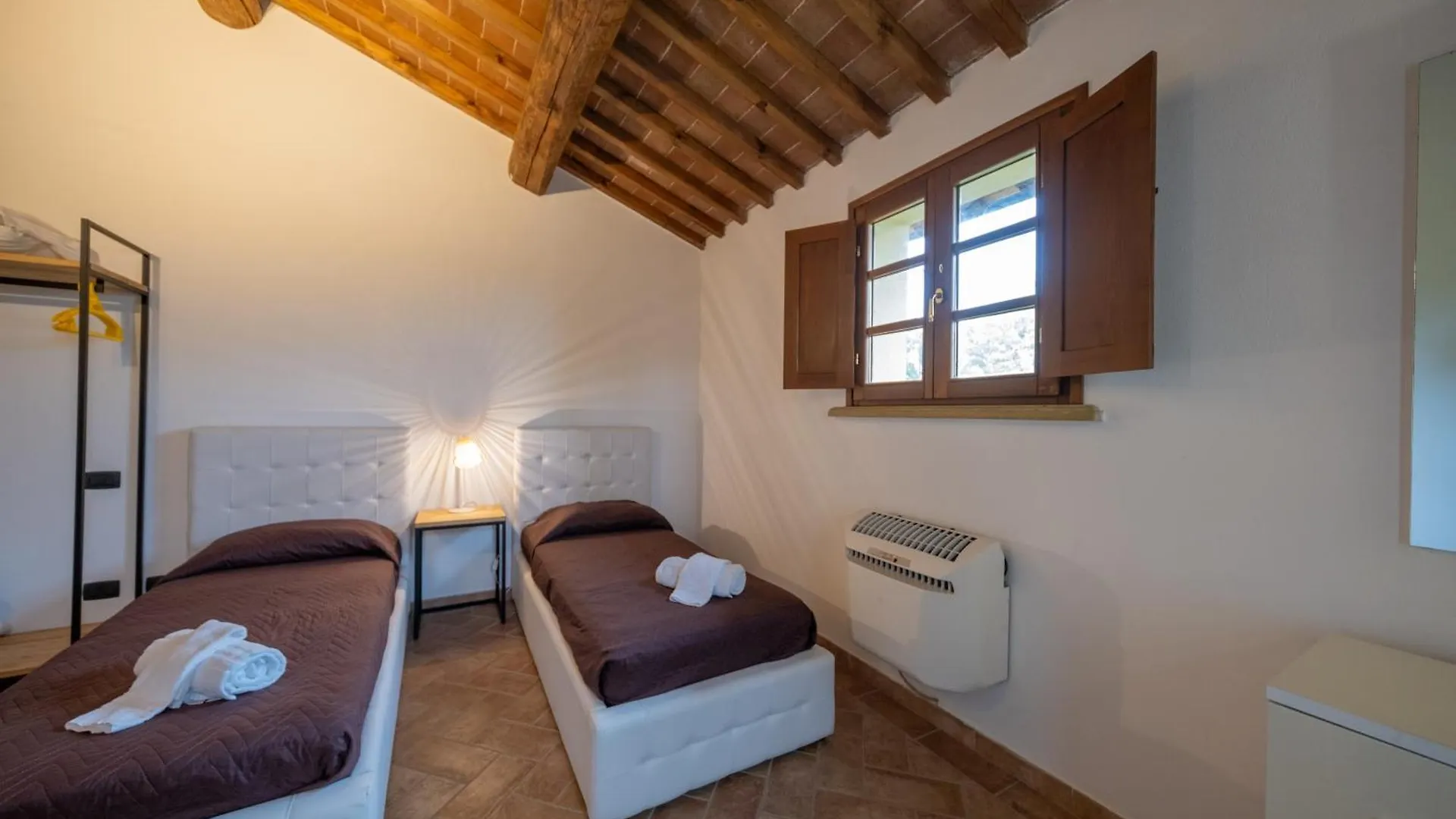 San Ruffino Apartments Lari