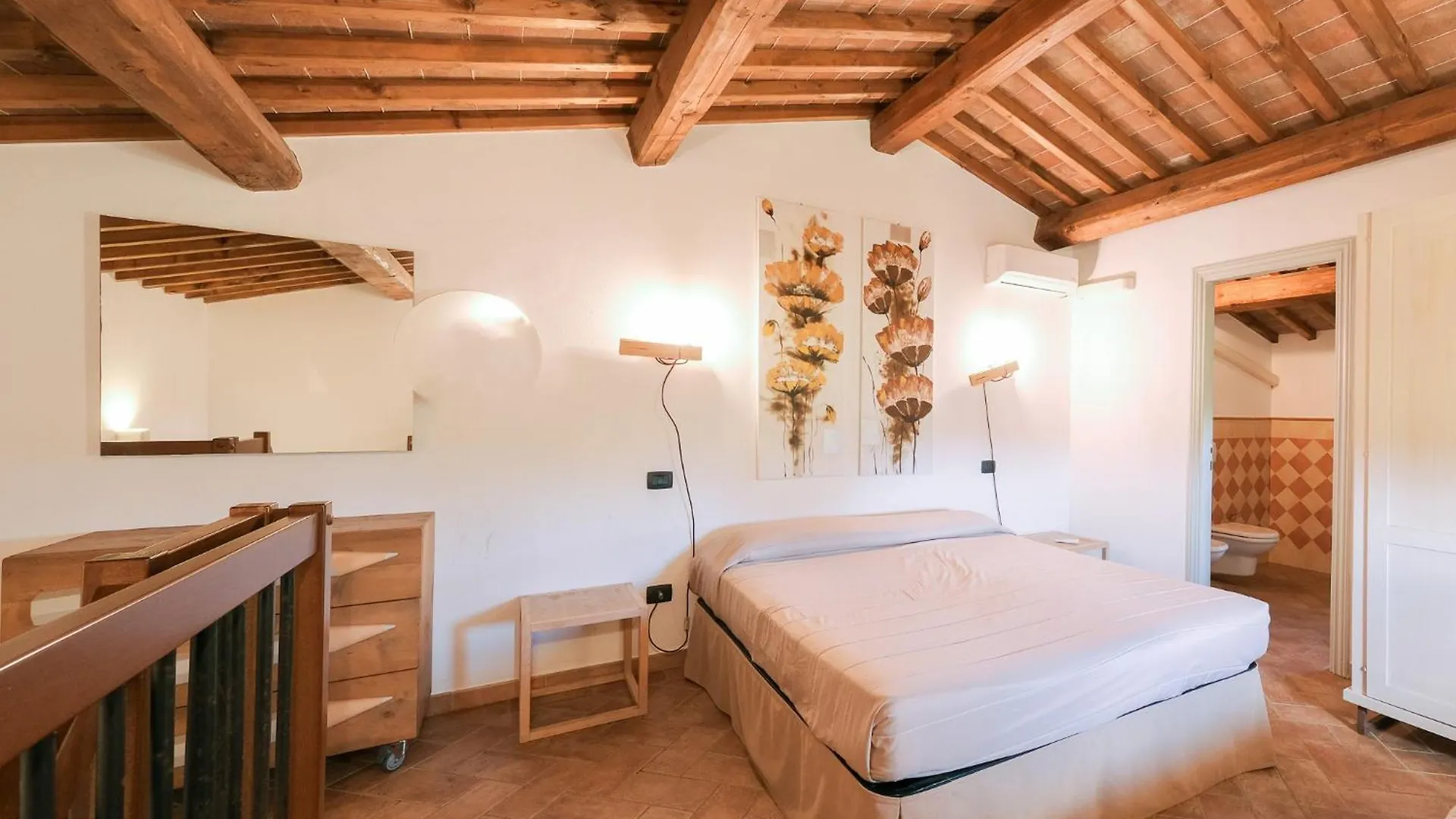 San Ruffino Apartments Lari