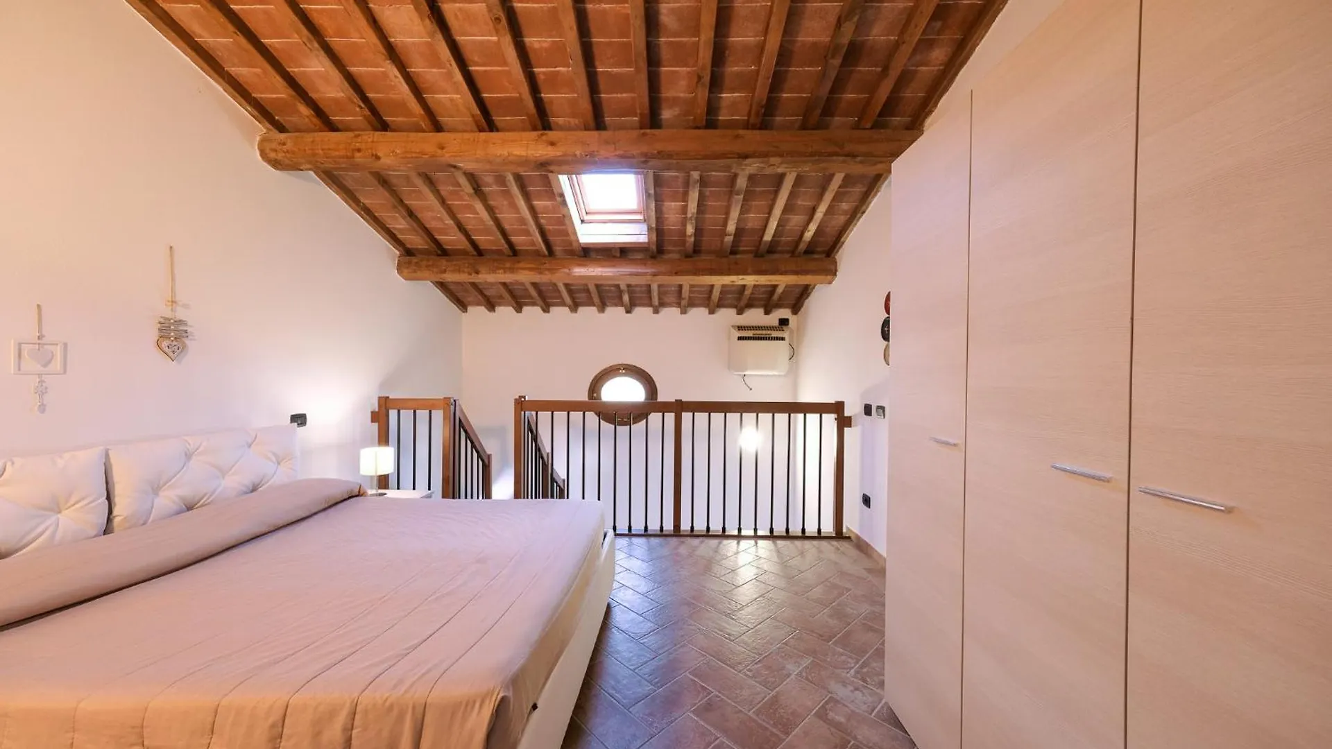 San Ruffino Apartments Lari