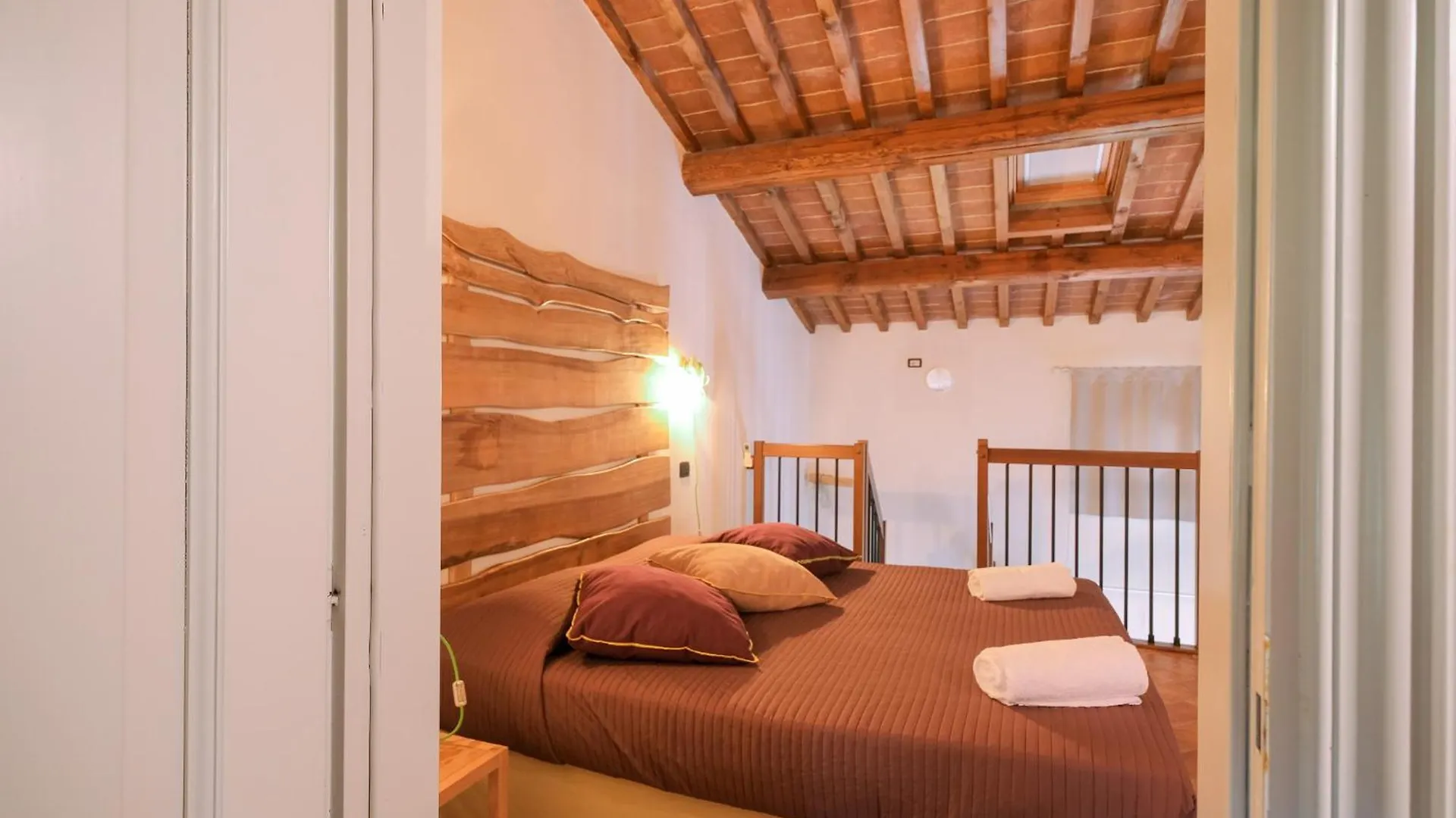 San Ruffino Apartments Lari